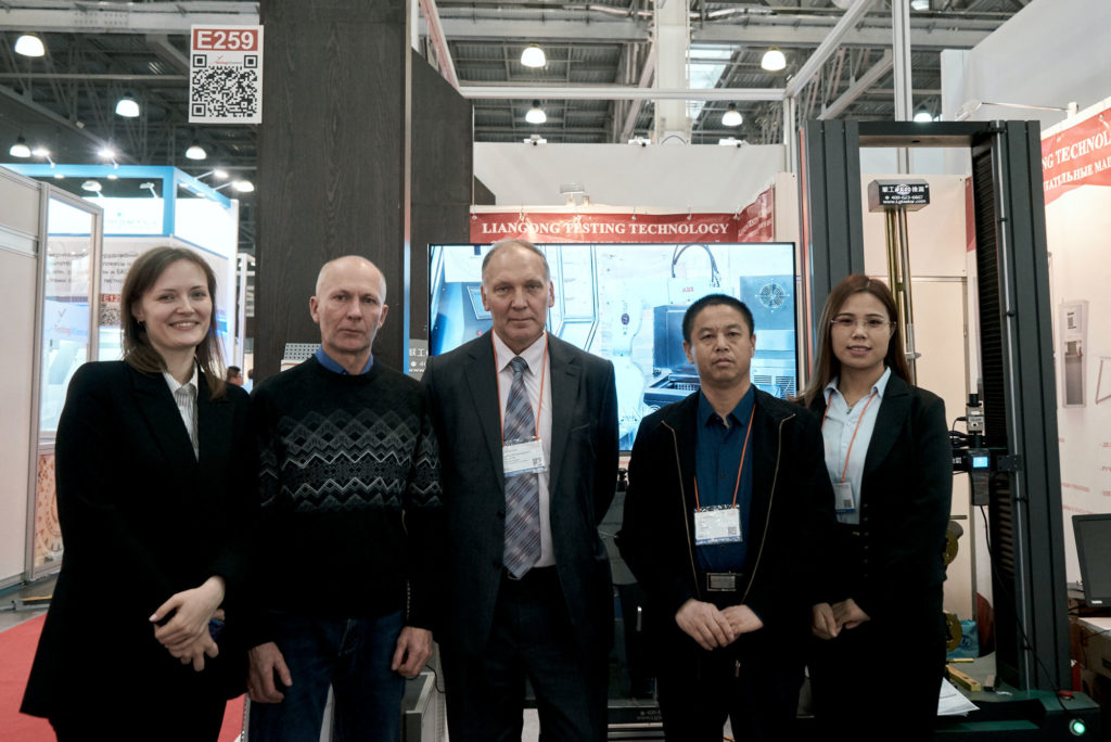 Встреча с клиентами на выставке Testing and Control 2019 Liangong